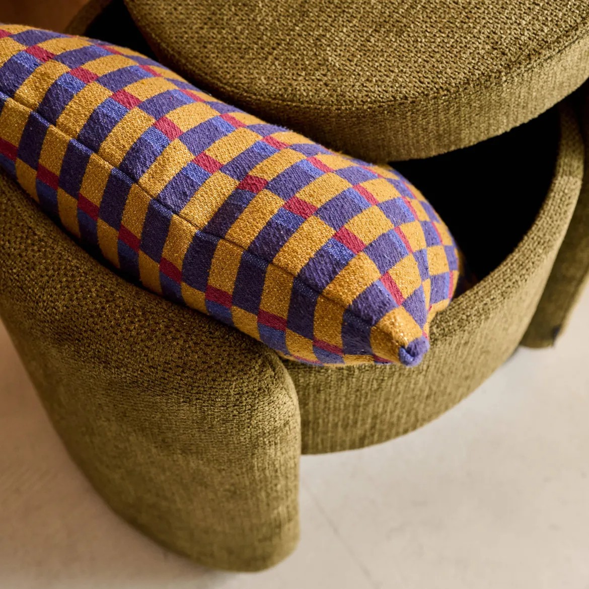 Pouf contenitore in tessuto