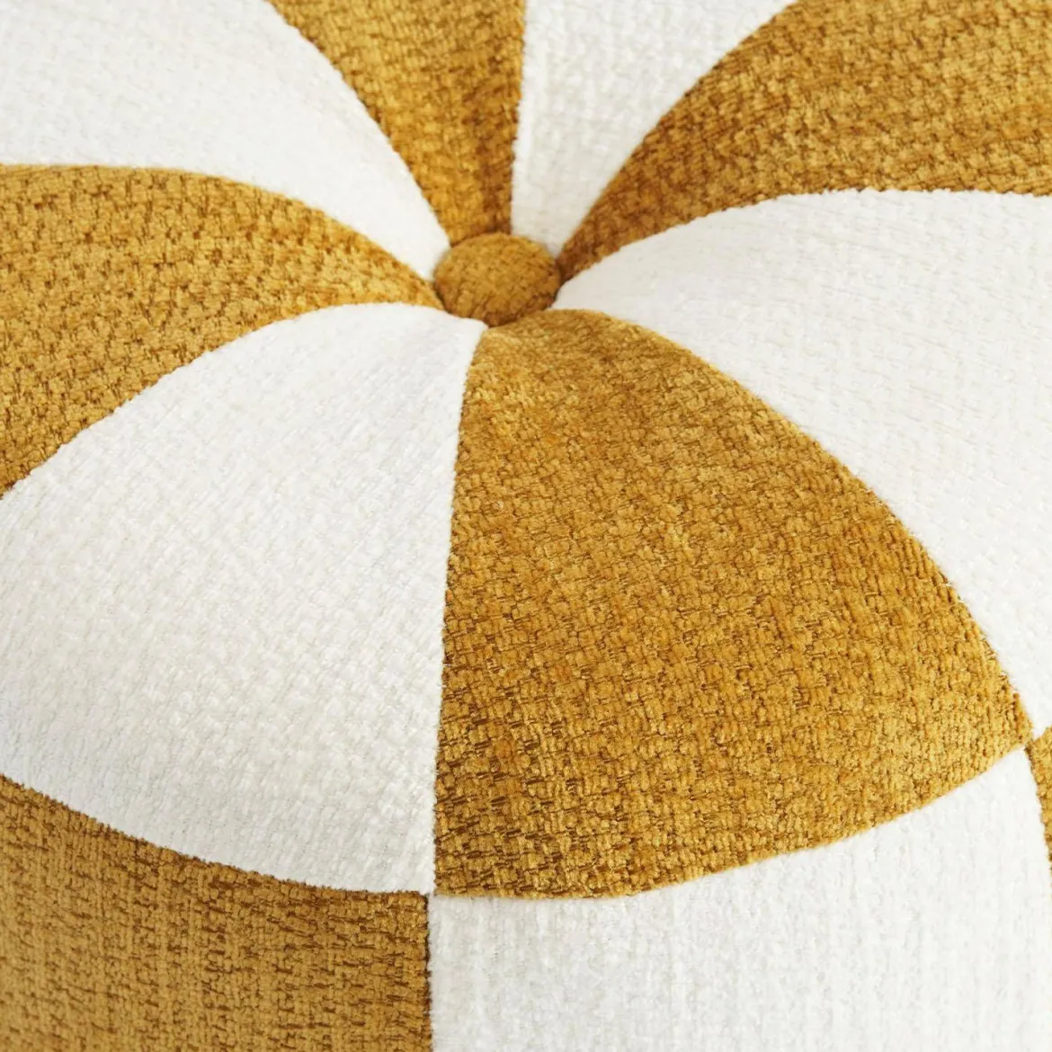 Pouf per bambini in tessuto ciniglia