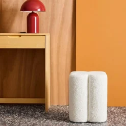 Pouf trifoglio in bouclé
