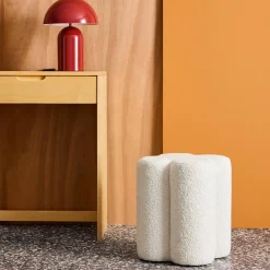 Pouf trifoglio in bouclé