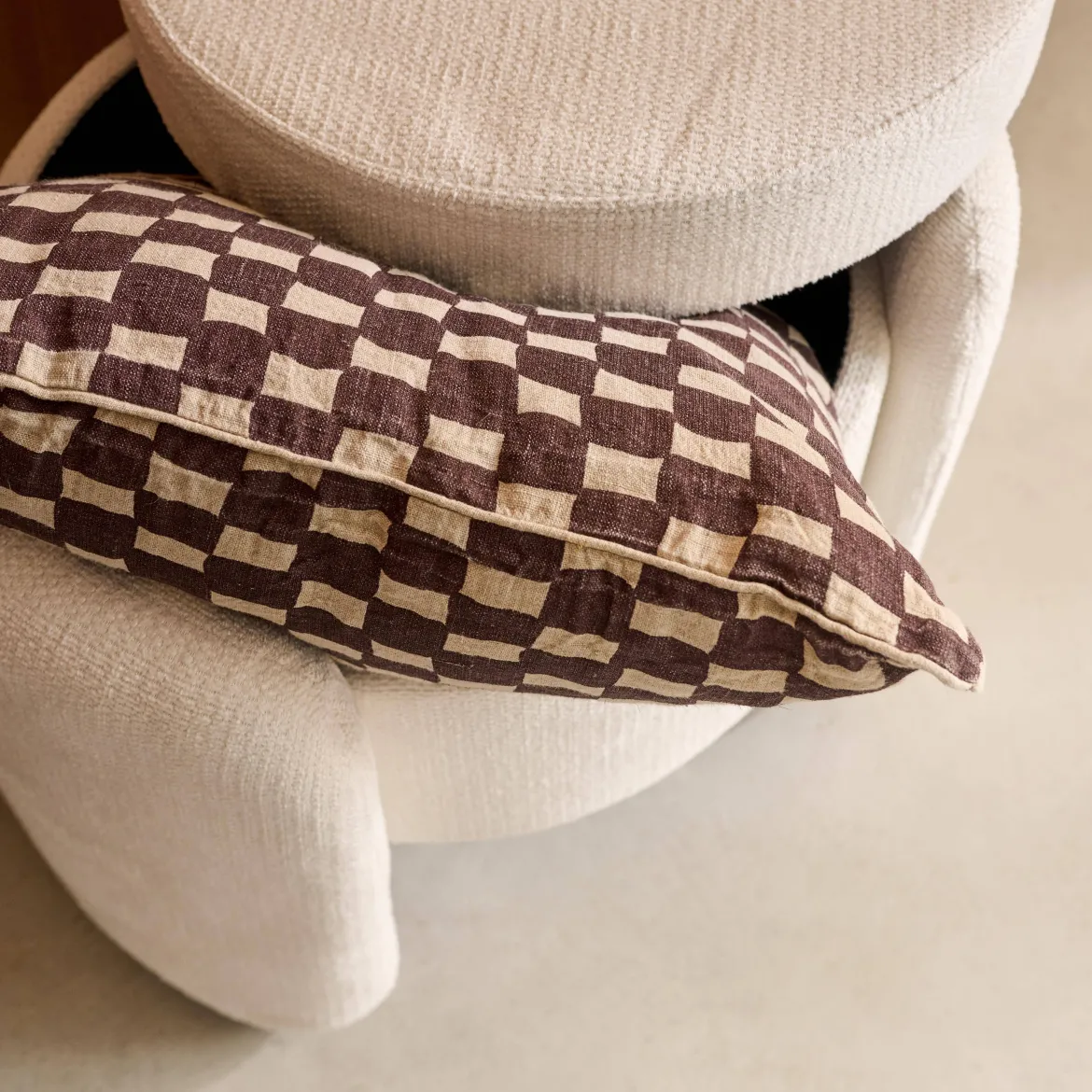 Pouf contenitore in tessuto