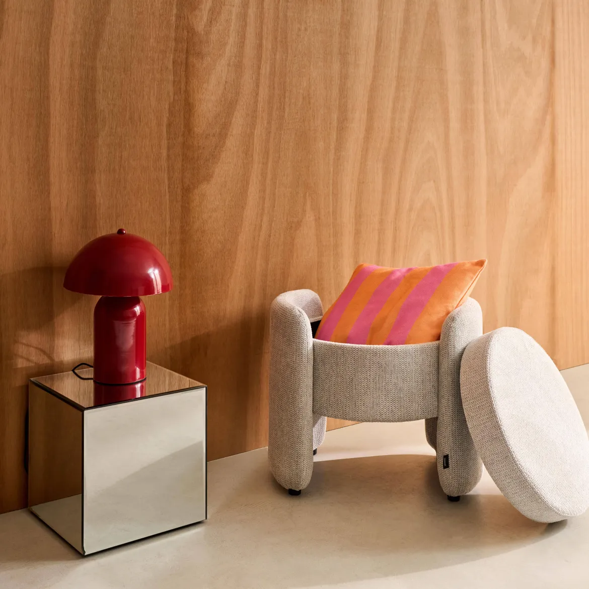 Pouf contenitore in tessuto