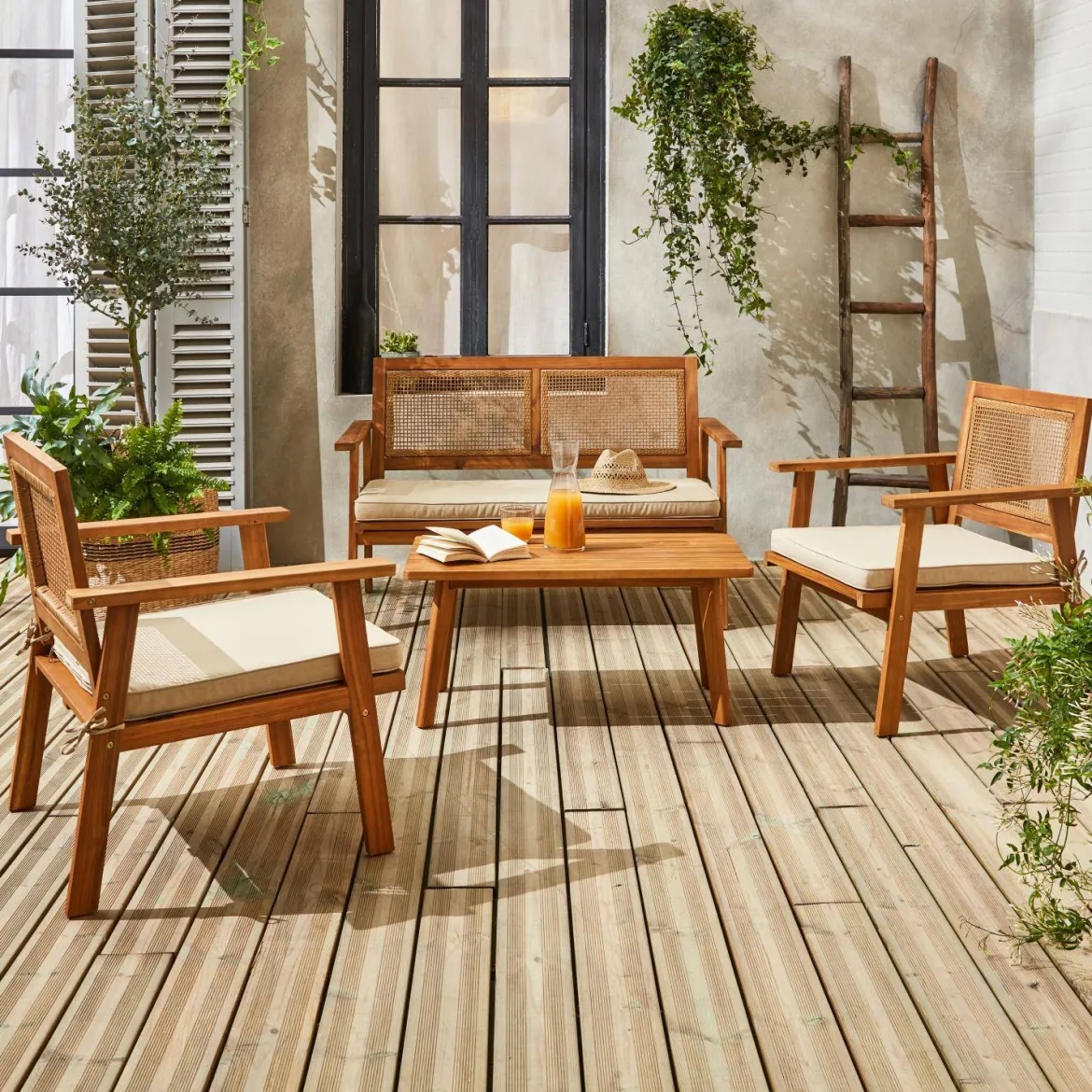 Salotto da giardino in legno e canna rotonda, 4 posti