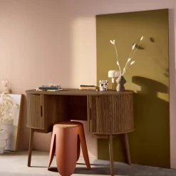 Scrivania ovale con effetto legno scanalato e due vani portaoggetti, 120cm