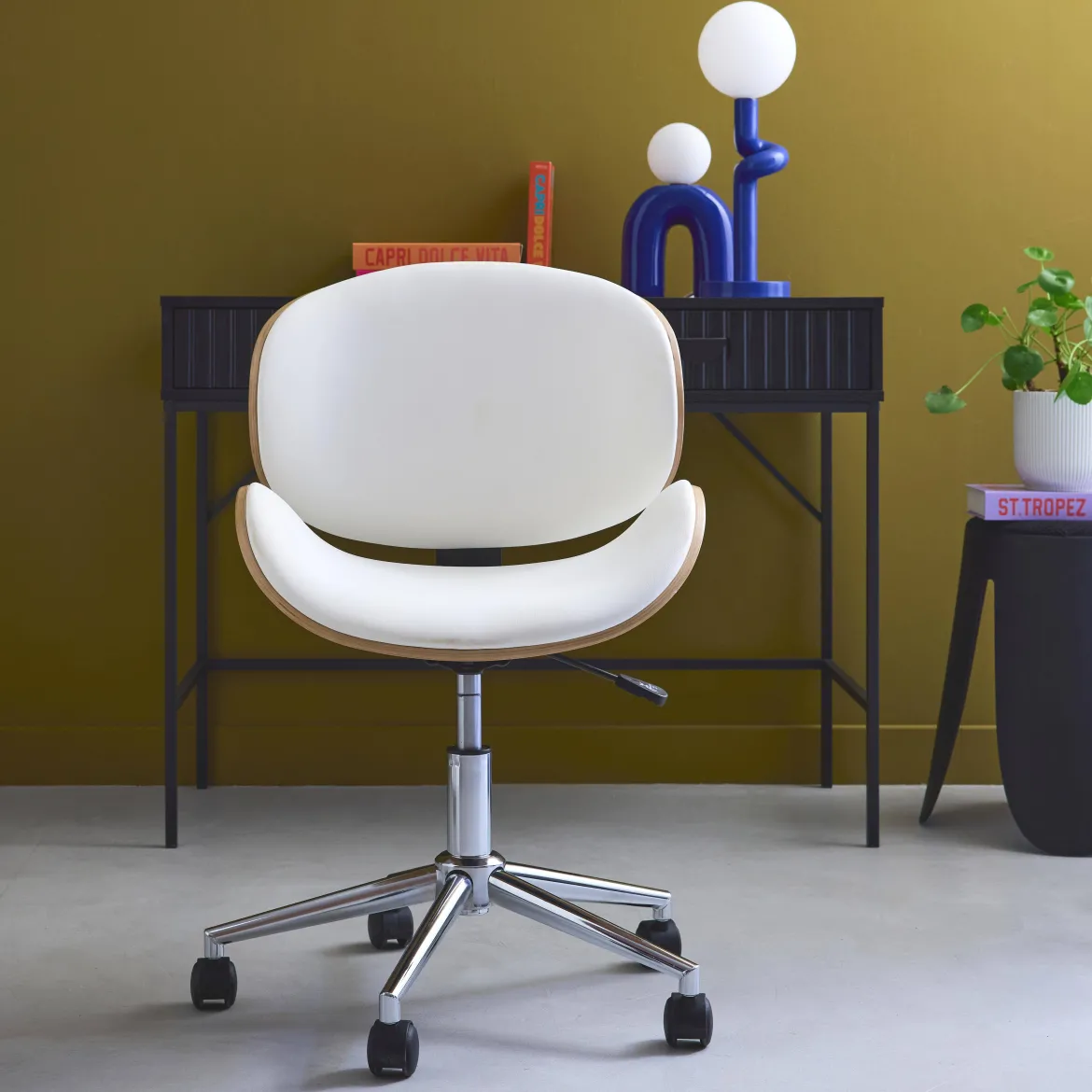 Sedia da ufficio con rotelle, effetto legno curvato e similpelle