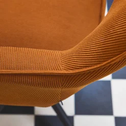 Sedia da ufficio in velluto a coste con rotelle