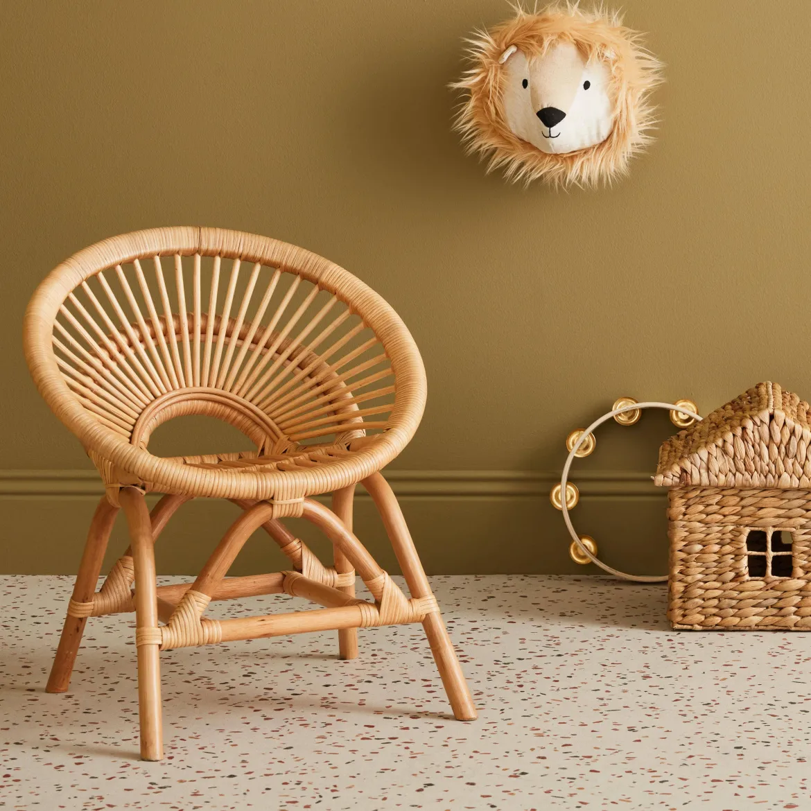Sedia per bambini in rattan