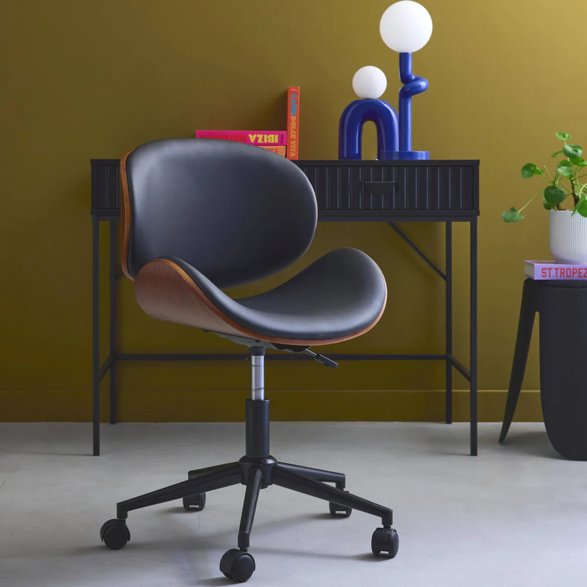 Sedia da ufficio con rotelle, effetto legno curvato e similpelle