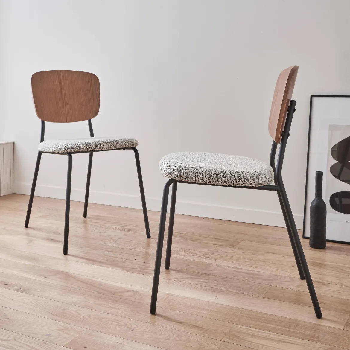 Sedie bouclé struttura in legno con gambe in metallo, set 2