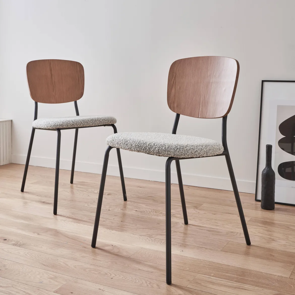 Sedie bouclé struttura in legno con gambe in metallo, set 2