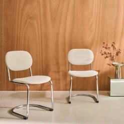 Set 2 sedie arrotondate metallo, tessuto ciniglia e gambe cromate
