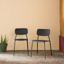 Set di 2 sedie da giardino impilabili in acciaio e plastica