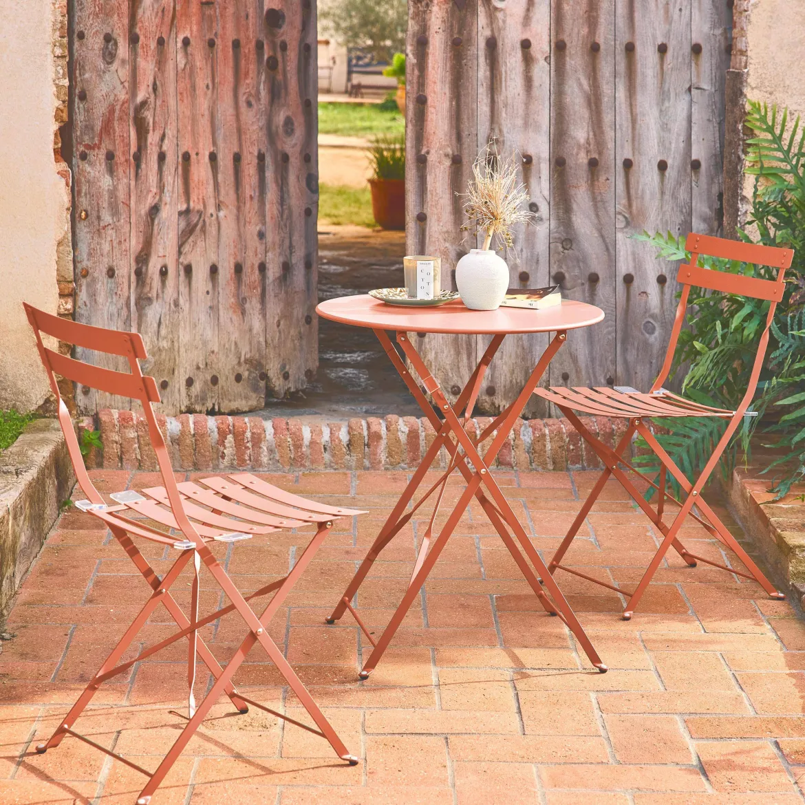 Set tavolo da giardino bistrot pieghevole in acciaio con 2 sedie, Ø60cm