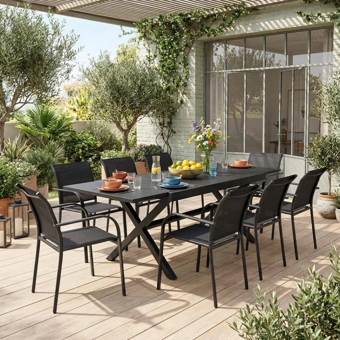 Set tavolo da giardino estensibile in alluminio con 8 sedie