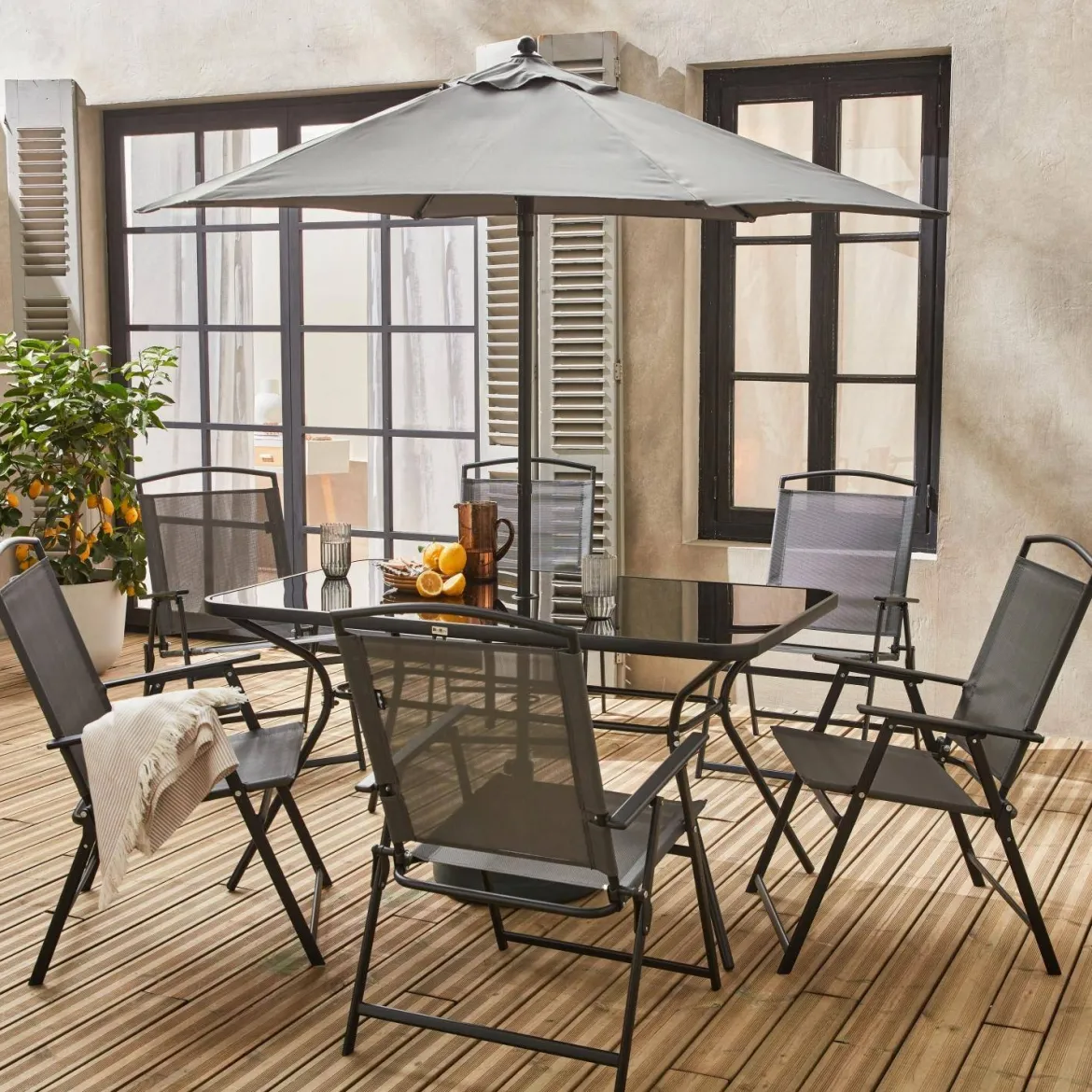 Set tavolo da giardino in acciaio con 6 poltrone e 1 ombrellone