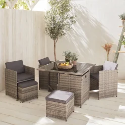 Set tavolo da giardino in resina con 8 poltrone + copertura di protezione