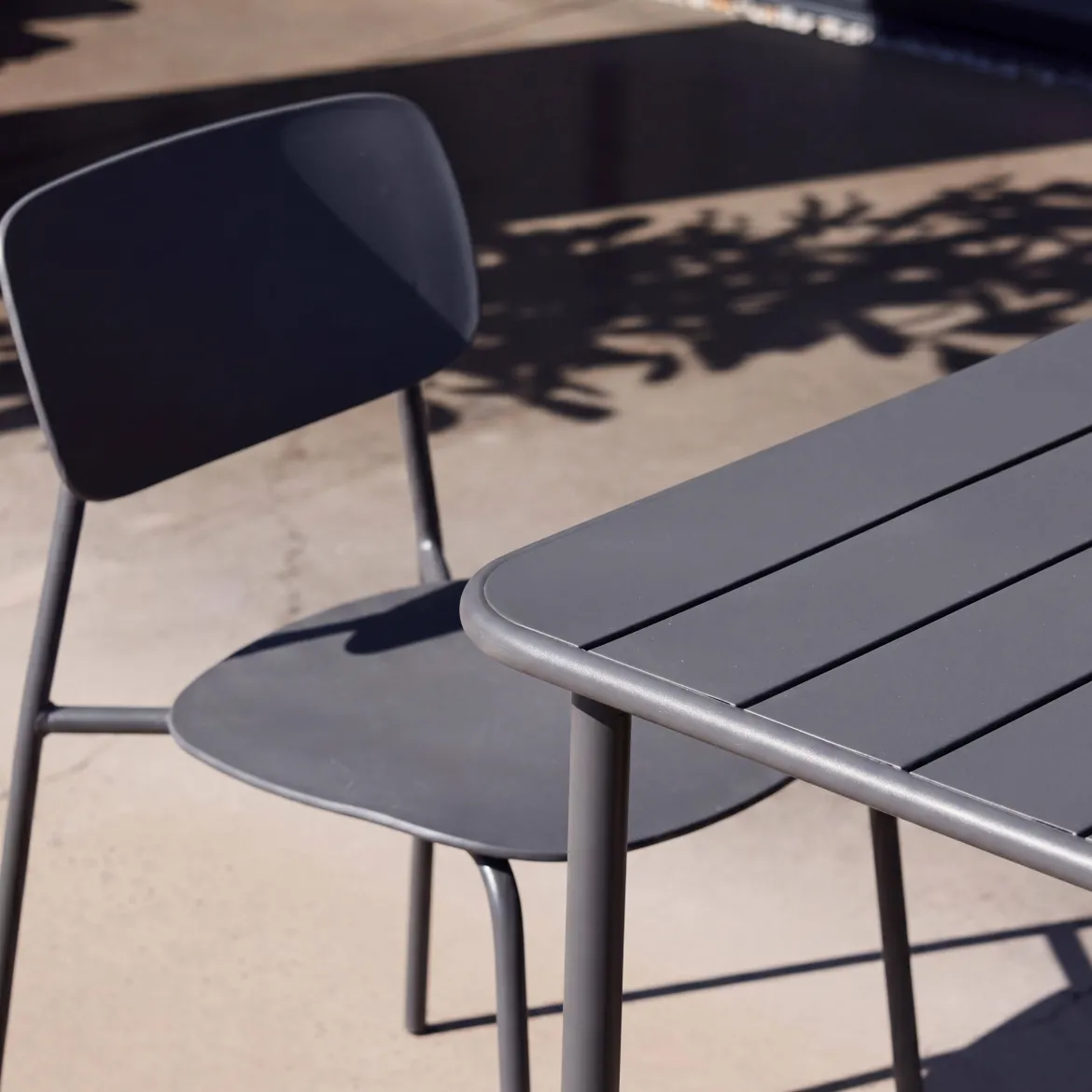 Set tavolo da giardino in metallo con 4 sedie