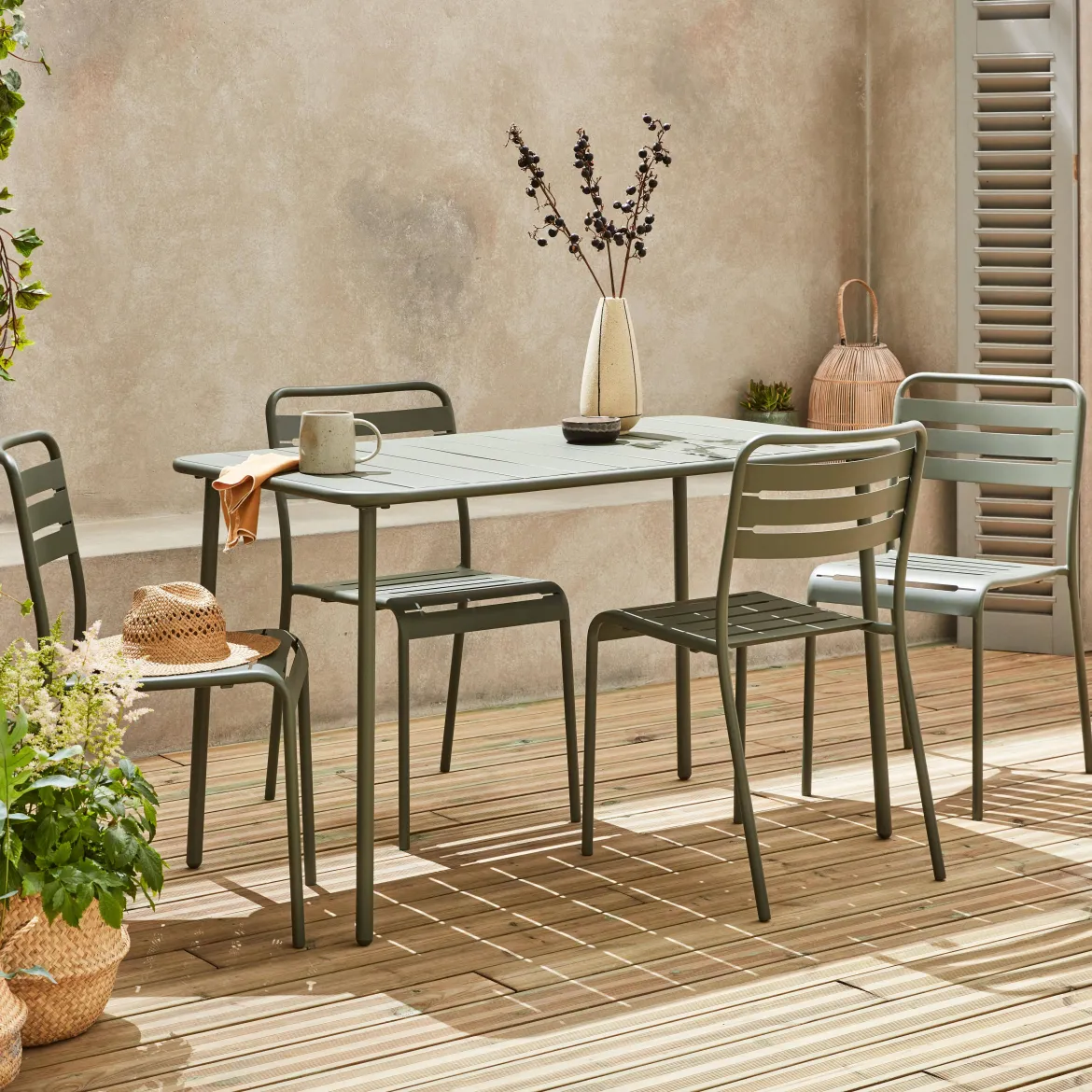 Set tavolo da giardino in acciaio con 4 sedie, 120cm