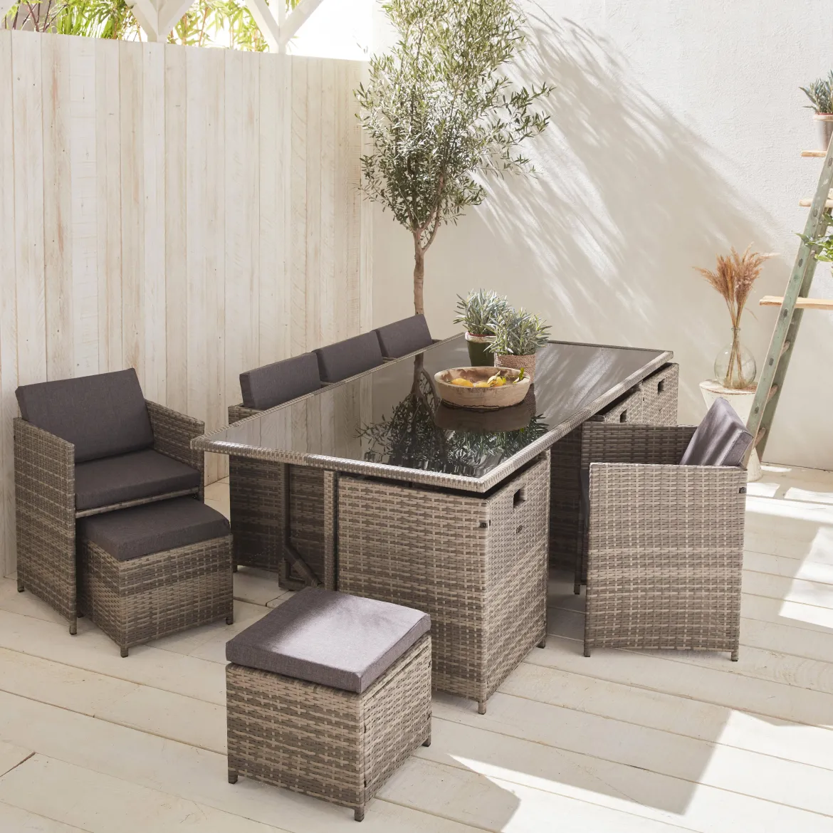 Set tavolo da giardino in resina intrecciata con 8-12 poltrone