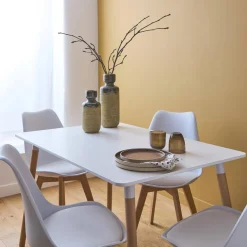 Set tavolo e 4 sedie da pranzo scandinavo con gambe in legno, 120x80cm