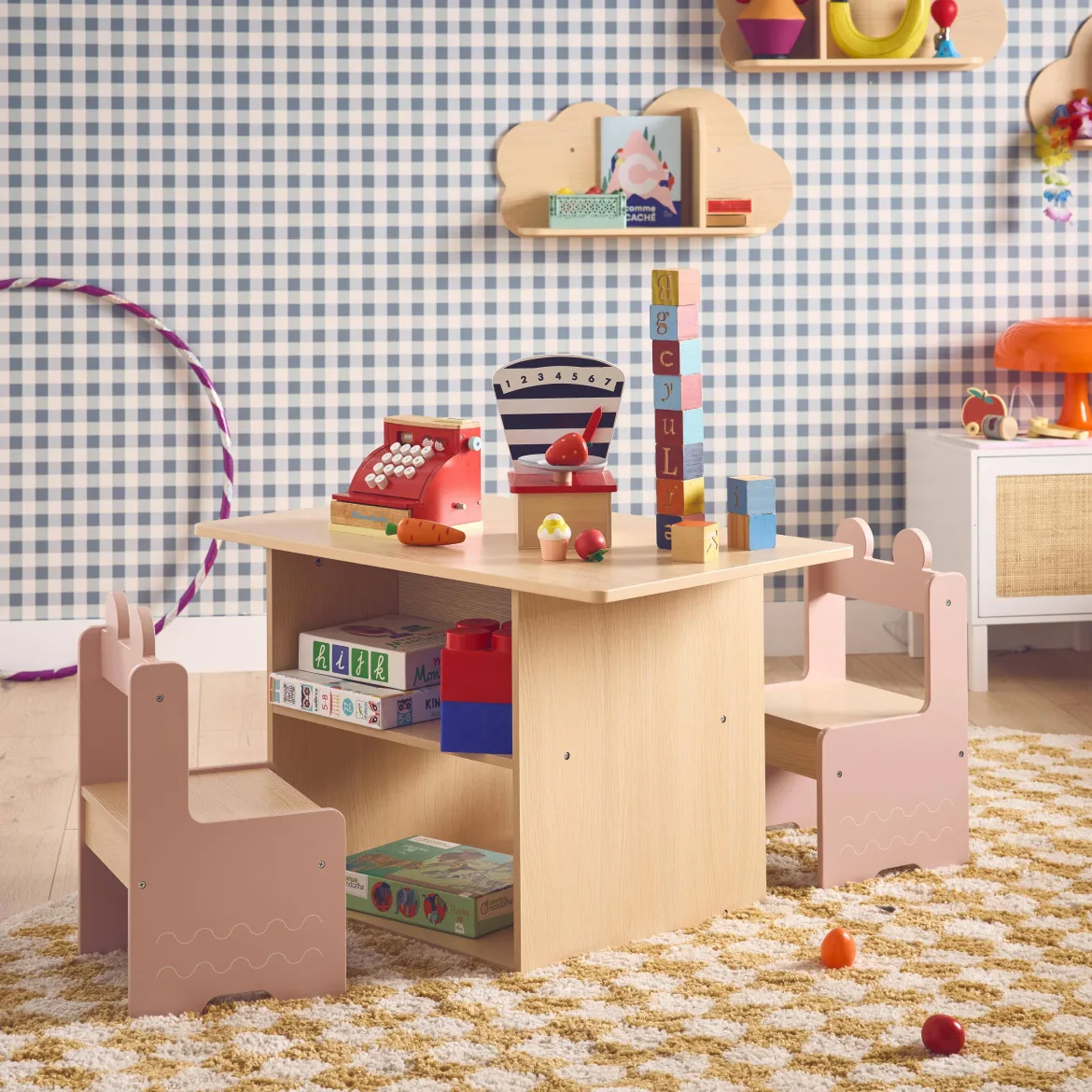 Set tavolo per bambini con 2 sedie e ripiani