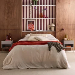 Set 2 comodini in metallo e decorazione in legno 1 anta 1 vano