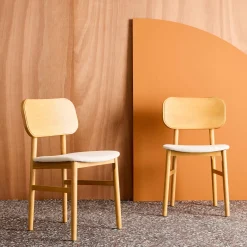 Set di 2 sedie vintage in legno di hevea e tessuto