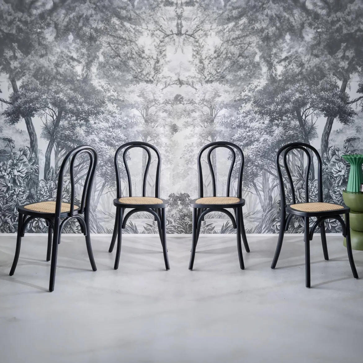Set di 4 sedie vintage in legno e rattan
