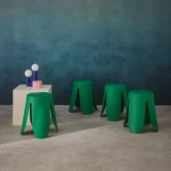 Set 4 sgabelli impilabili in ecopelle