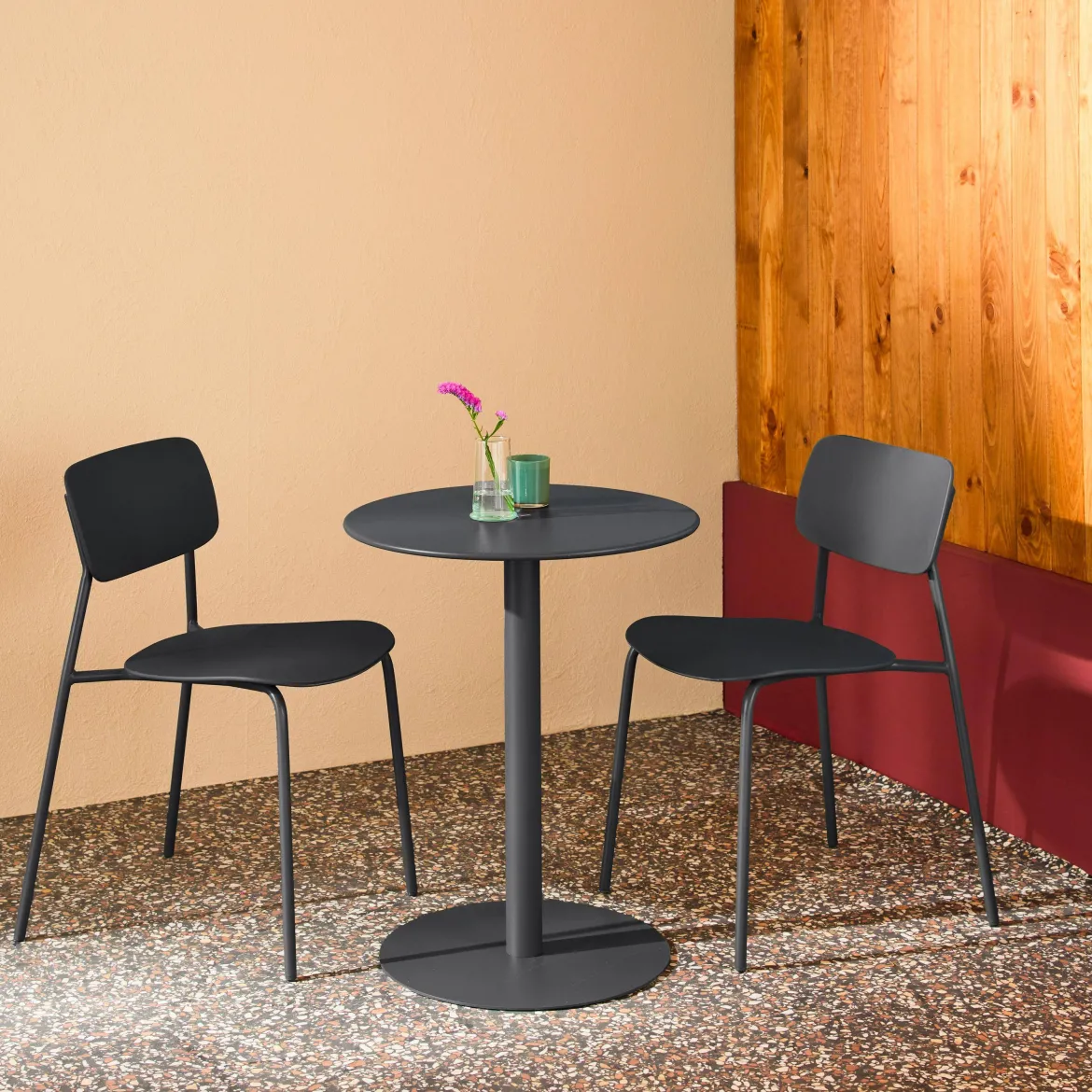 Set tavolo da giardino bistrot rotondo in acciaio con 2 sedie