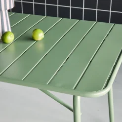Set tavolo da giardino pieghevole in acciaio con 6 sedie, 140cm