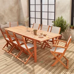 Set tavolo da giardino rettangolare allungabile in legno con 8 sedie