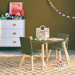Set tavolo e 2 sedie per bambini