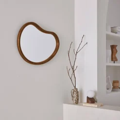 Specchio organico in legno di abete, 65cm
