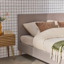 Struttura letto con rete a doghe e testiera 140x190cm, tessuto semplice