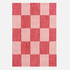 Tappeto interno a scacchi rosso e rosa