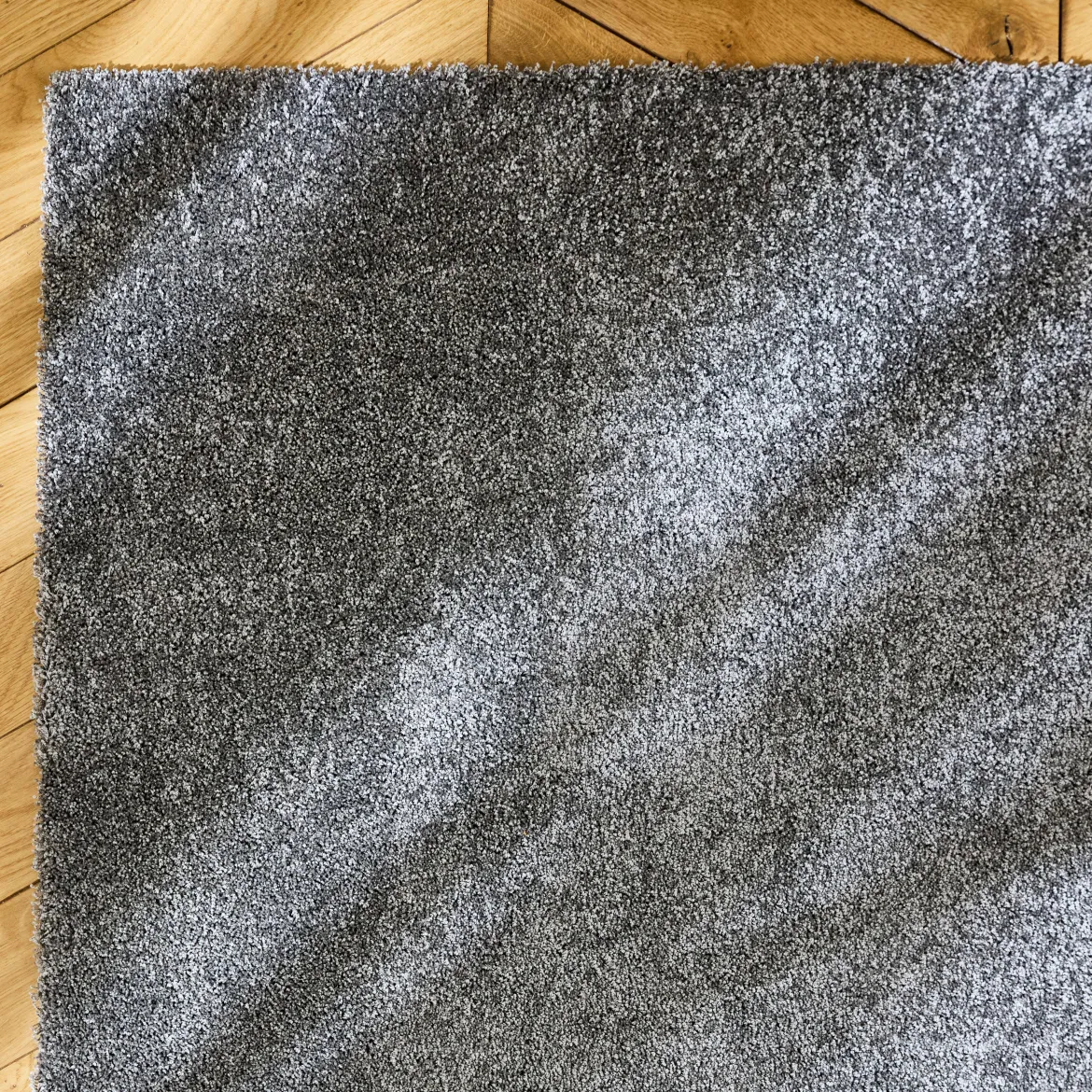 Tappeto interno in velluto riccio grigio antracite