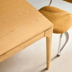 Tavola da pranzo rettangolare in legno di hevea di 8 posti