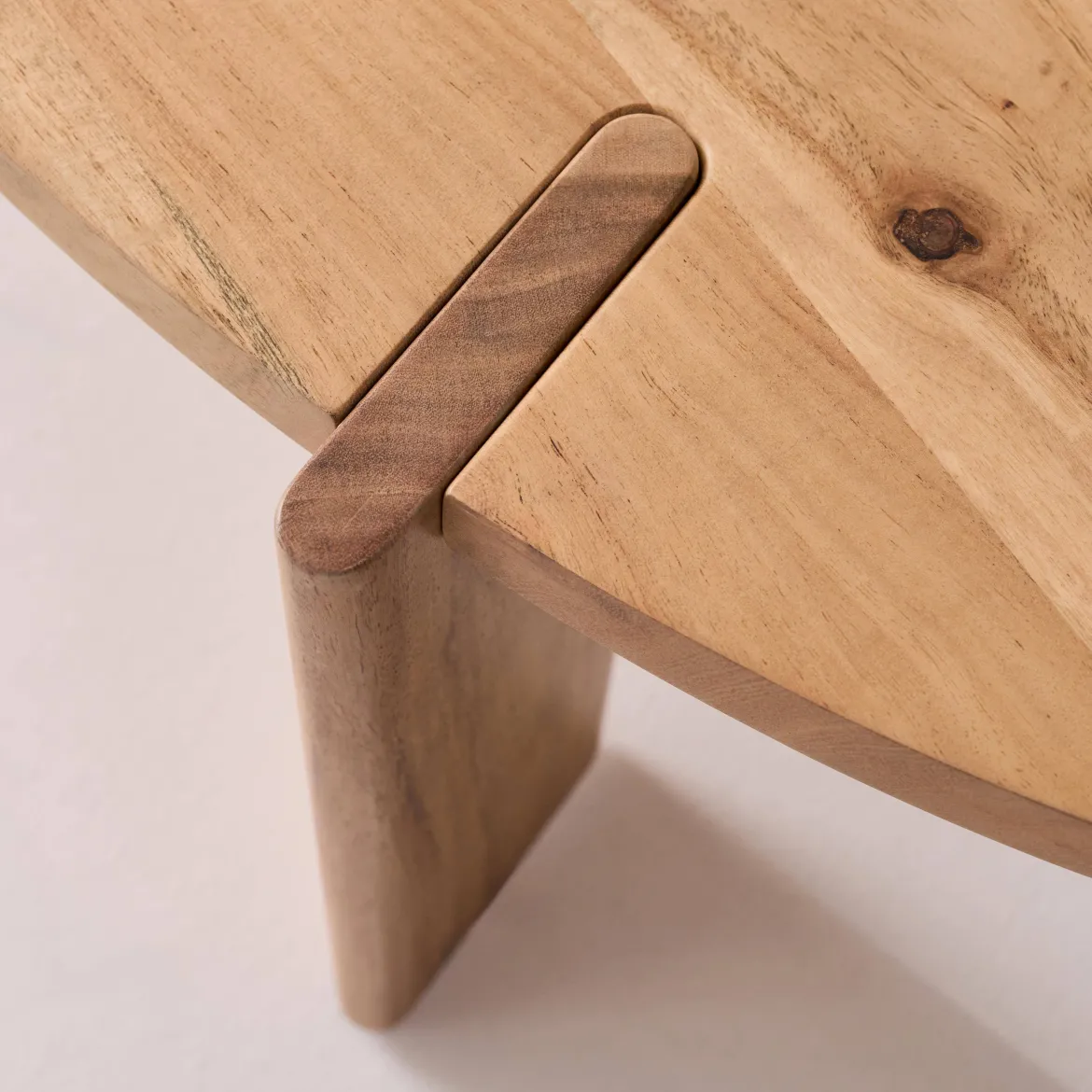Tavolino ovale in legno di mango massello, 120cm