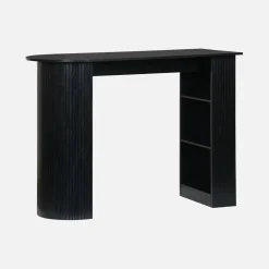Tavolo alto da cucina decorato in legno con ripostigli