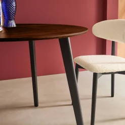 Tavolo da pranzo rotondo effetto legno con gambe in metallo nero 4 posti