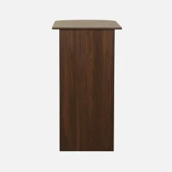Tavolo alto da cucina decorato in legno con ripostigli