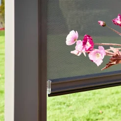 Tenda laterale avvolgibile alluminio e textilene per pergola, 4m
