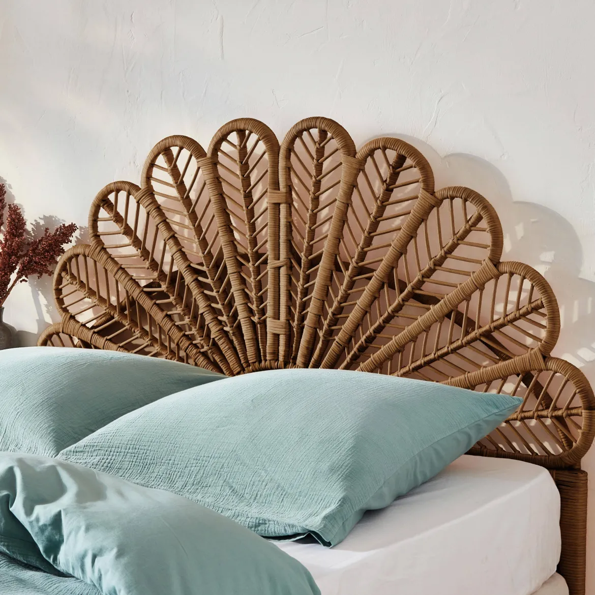 Testata in rattan scuro