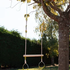 Trapezio in legno con anelli metallici per il cavalletto